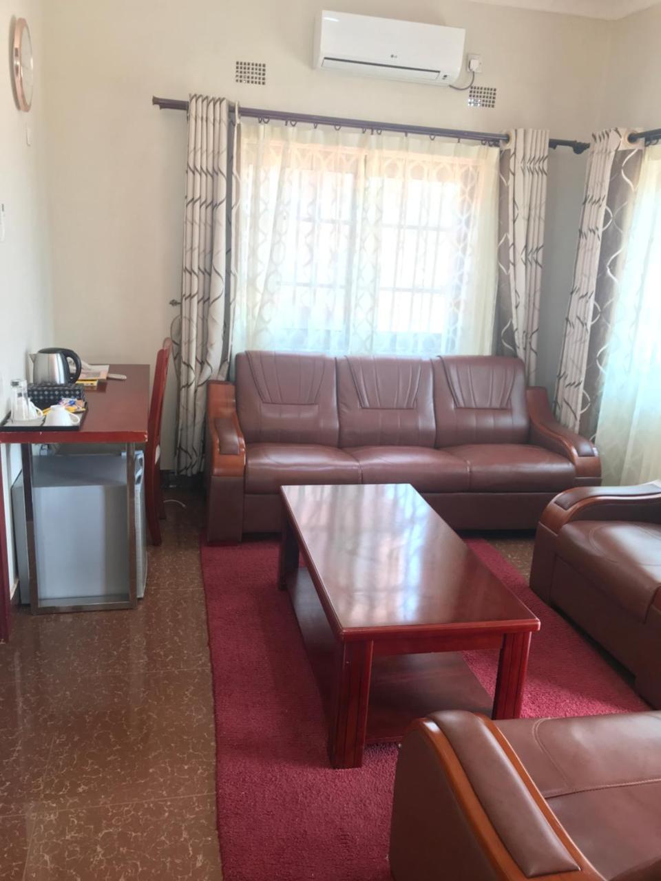 Northern Rock Hotel Mpika المظهر الخارجي الصورة