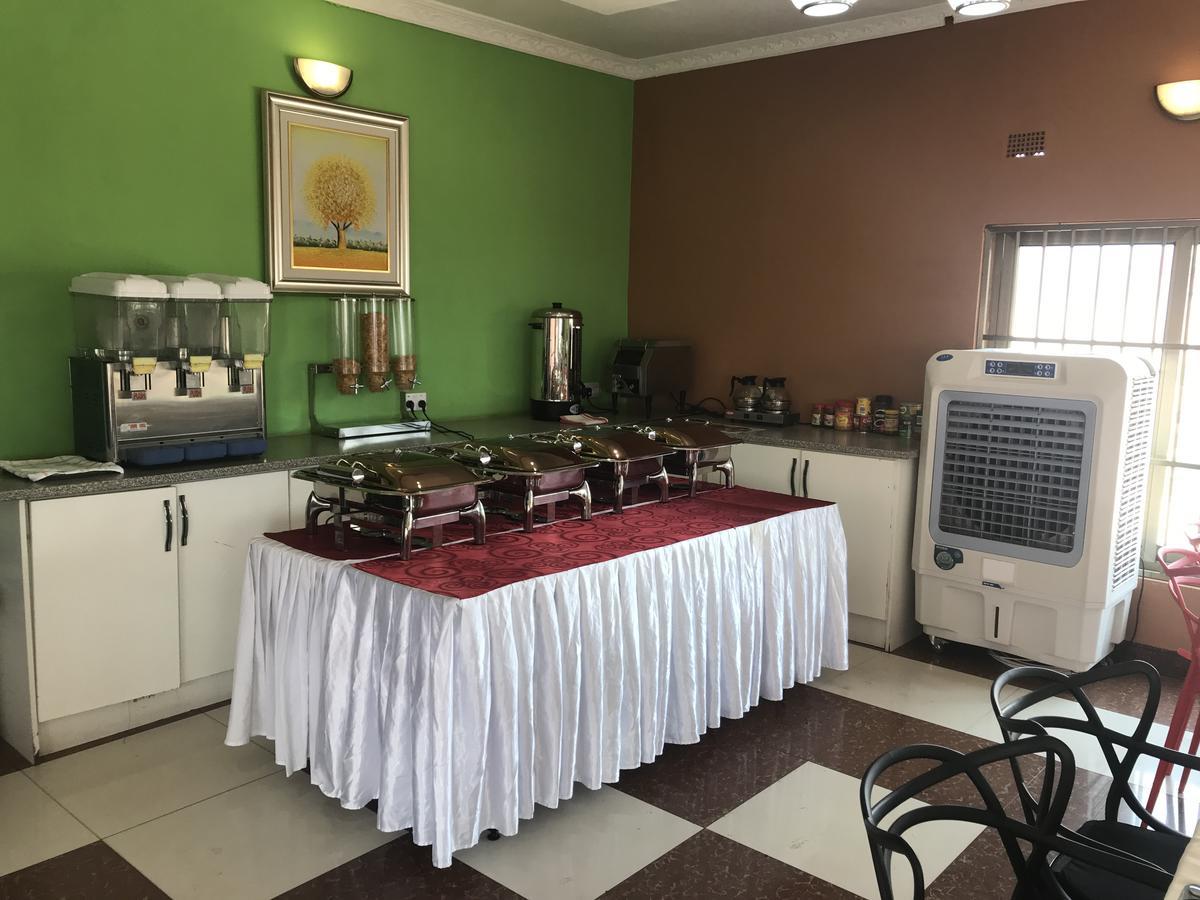 Northern Rock Hotel Mpika المظهر الخارجي الصورة