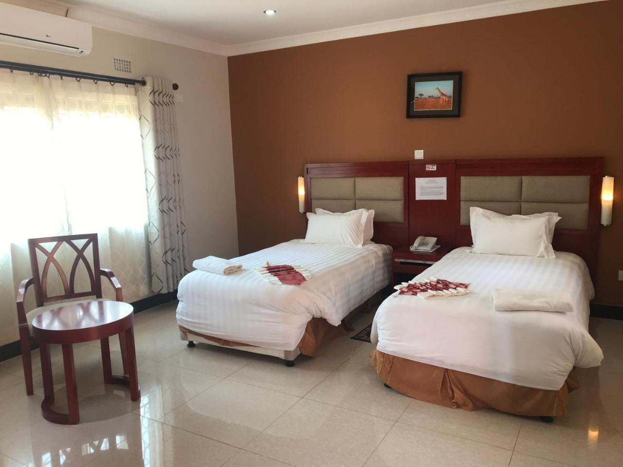 Northern Rock Hotel Mpika المظهر الخارجي الصورة